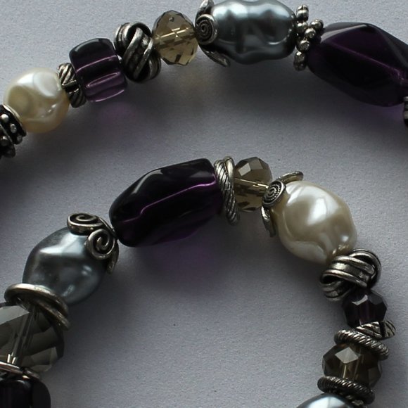 Pearl Earrings and Necklace - Picture 7 of 11